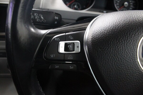 Used Volkswagen Golf 2014 for sale - 75363843: Photo 33
