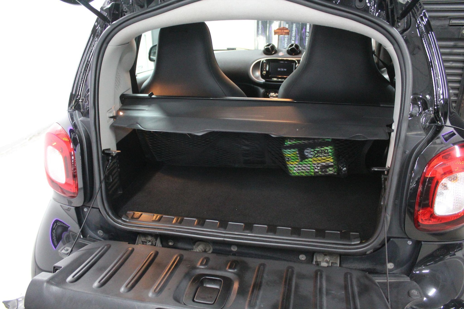 Used smart fortwo 2018 for sale - 78072219: Photo 17