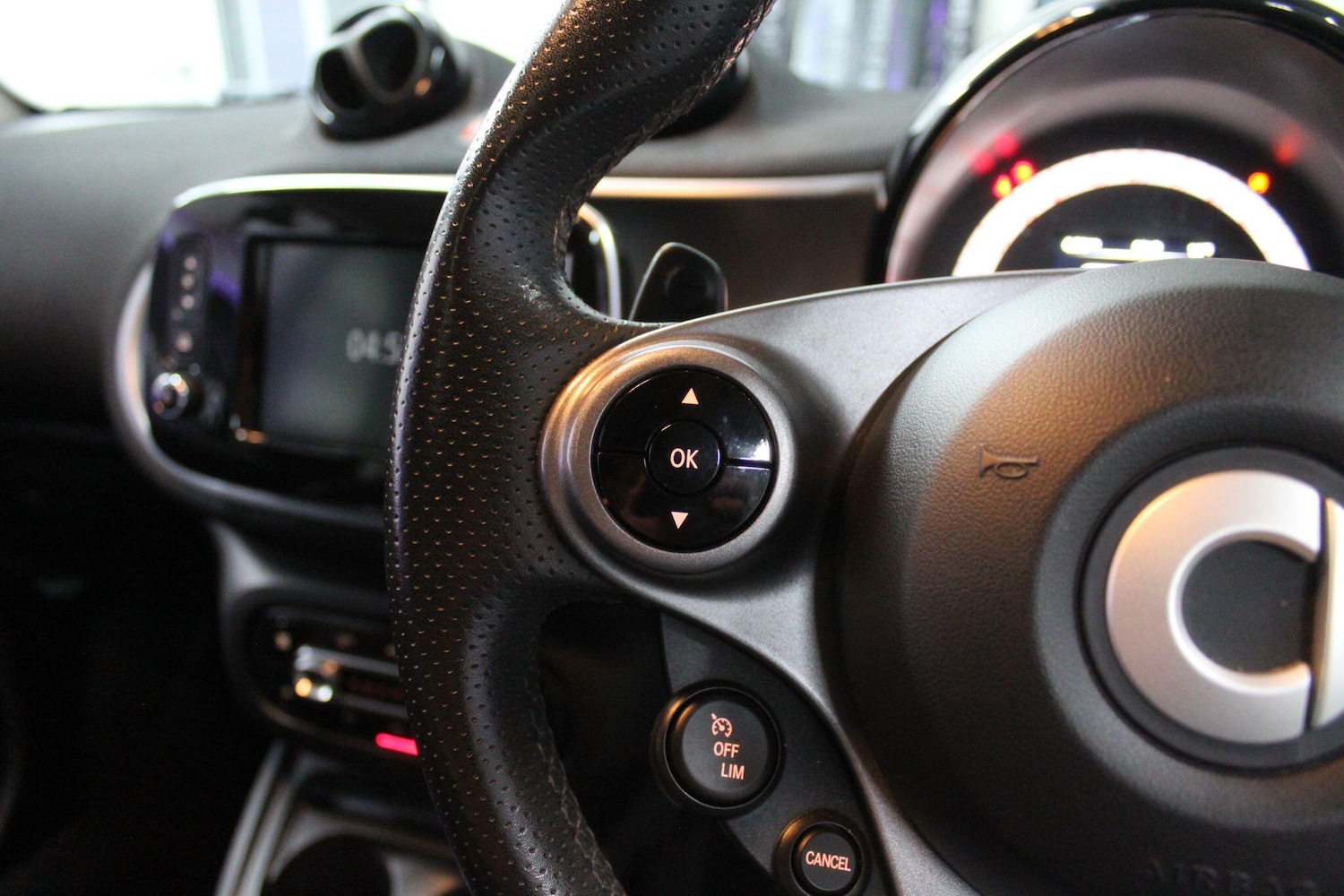 Used smart fortwo 2018 for sale - 78072219: Photo 27