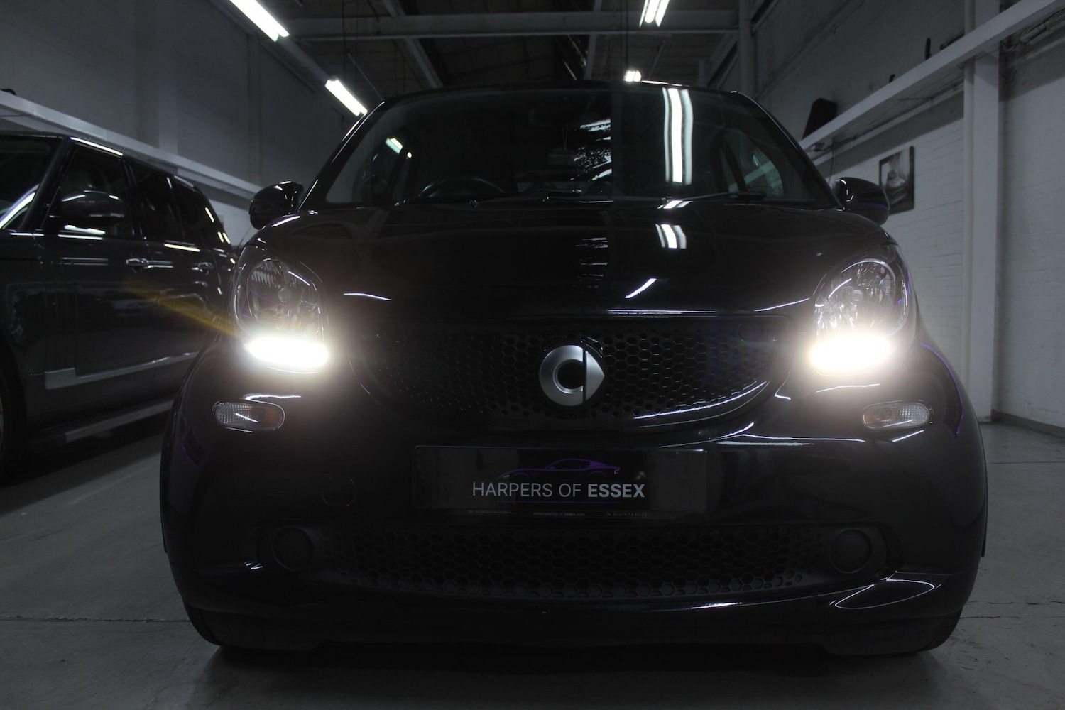 Used smart fortwo 2018 for sale - 78072219: Photo 3