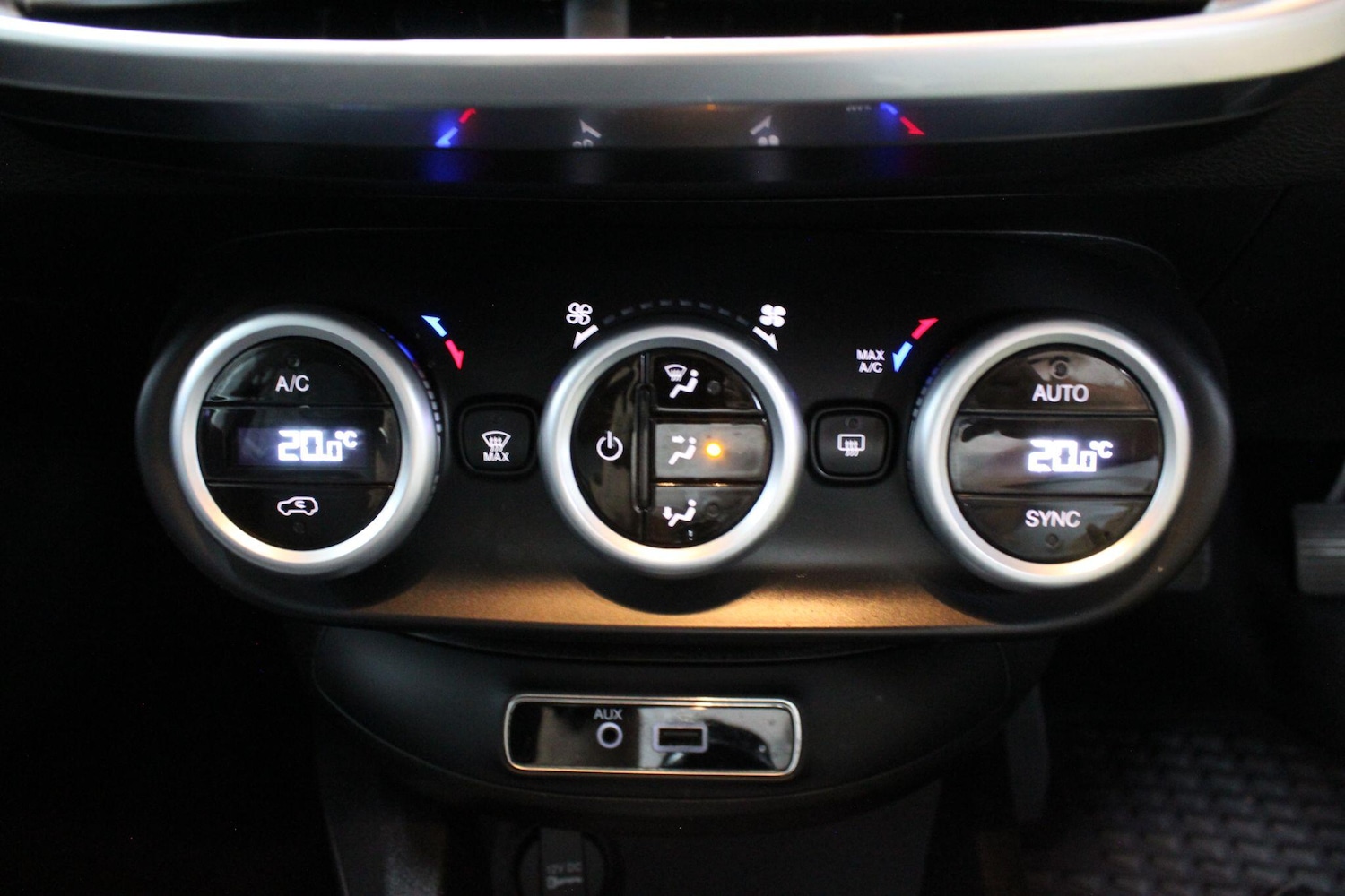 Used Fiat 500X 2015 for sale - 75531139: Photo 37