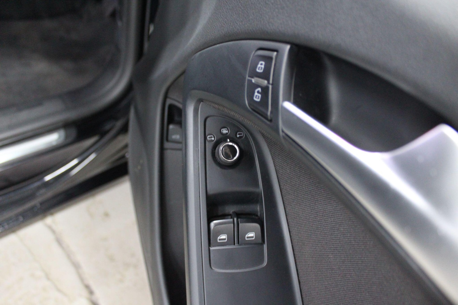 Used Audi A5 2010 for sale - 76802400: Photo 28