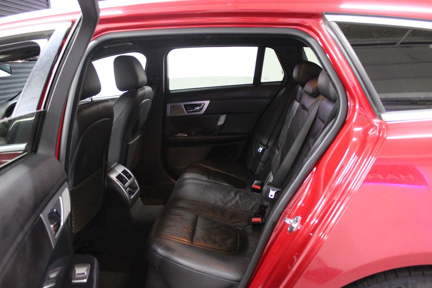 Used Jaguar XF 2015 for sale - 76865286: Photo 17