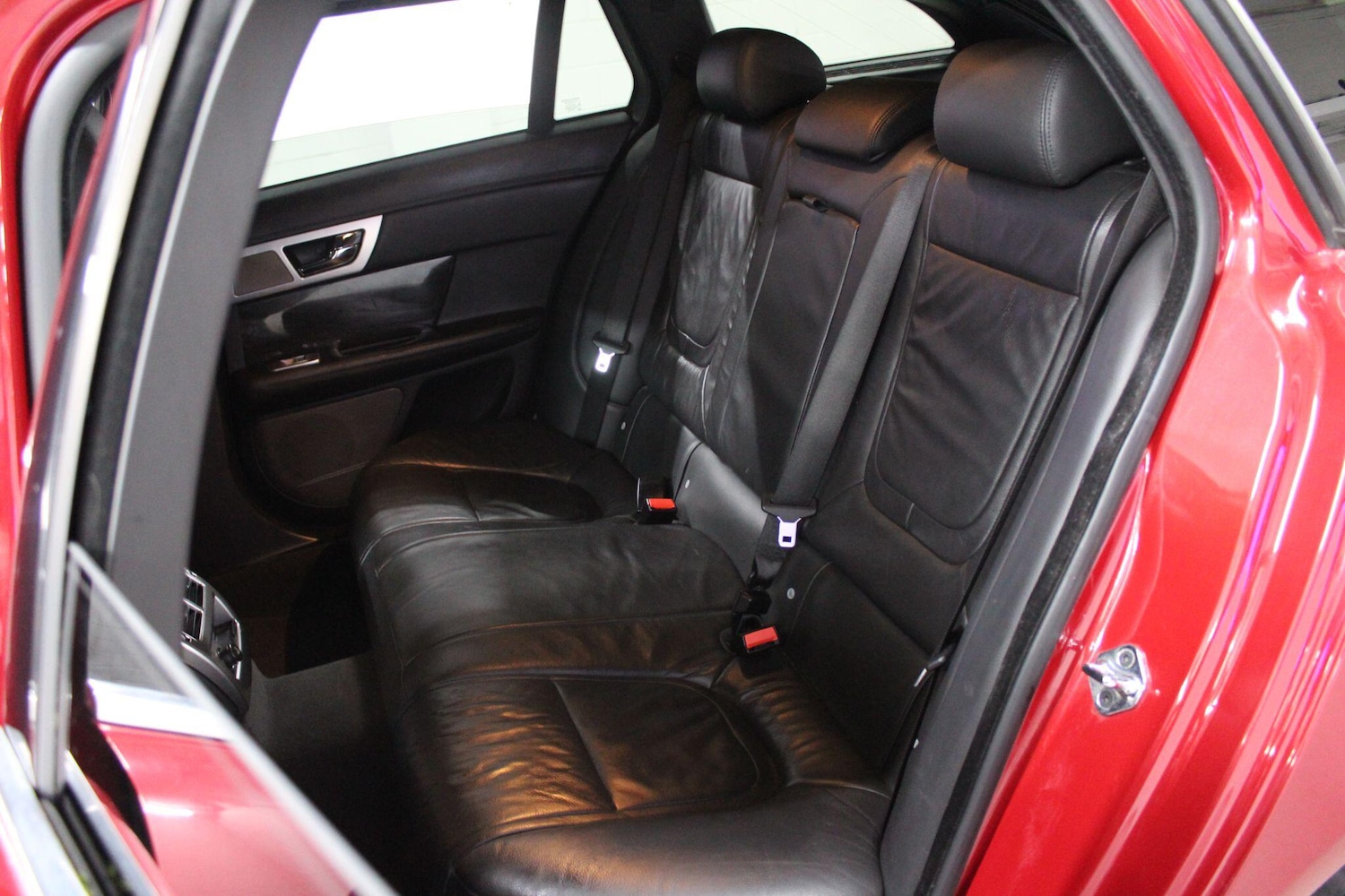 Used Jaguar XF 2015 for sale - 76865286: Photo 18