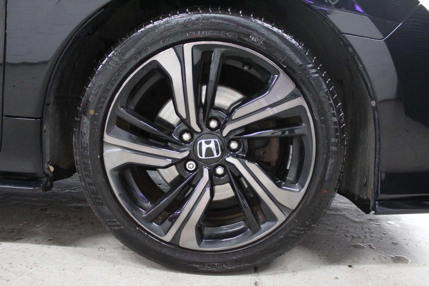 Used Honda Civic 2017 for sale - 77993979: Photo 23