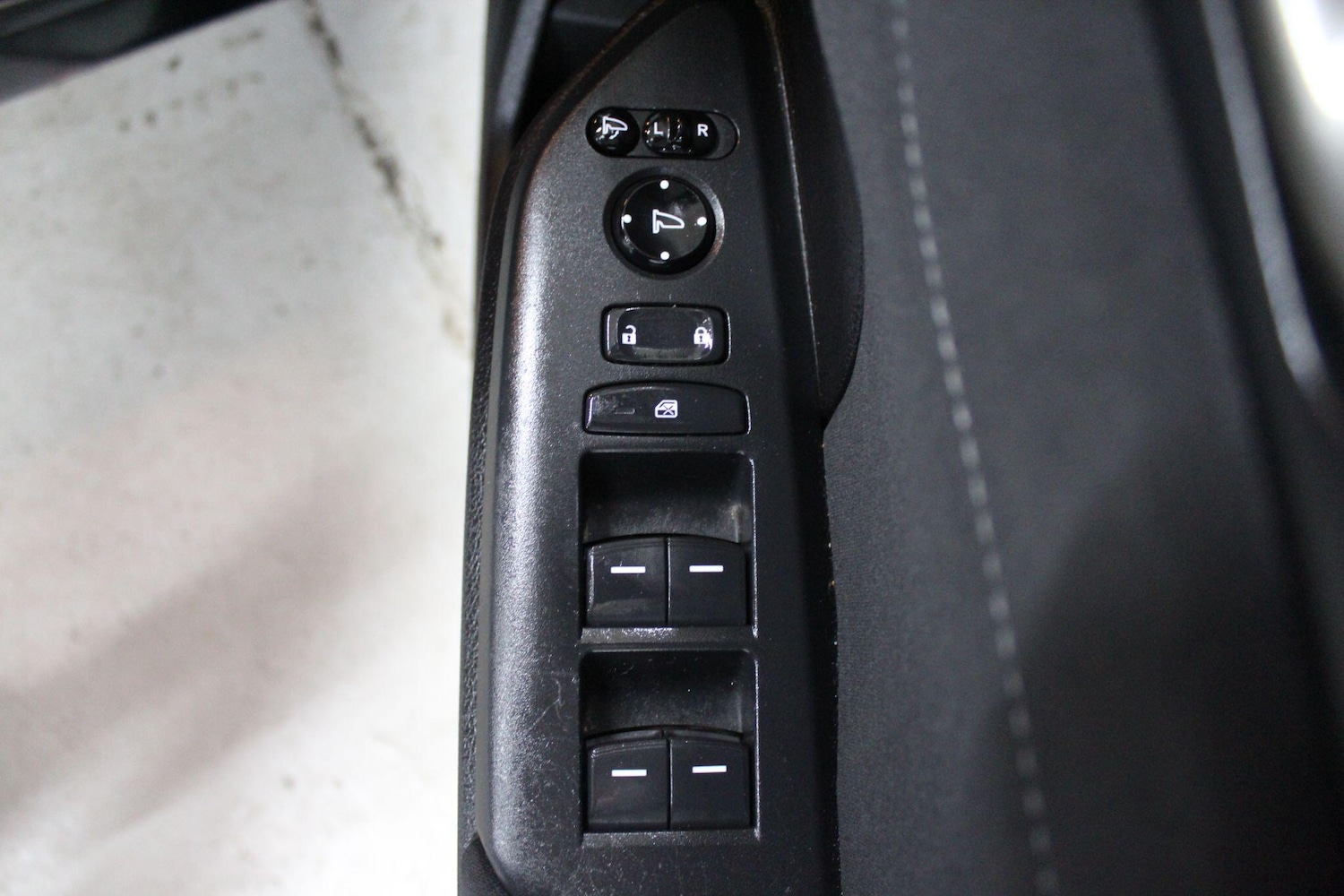 Used Honda Civic 2017 for sale - 77993979: Photo 39