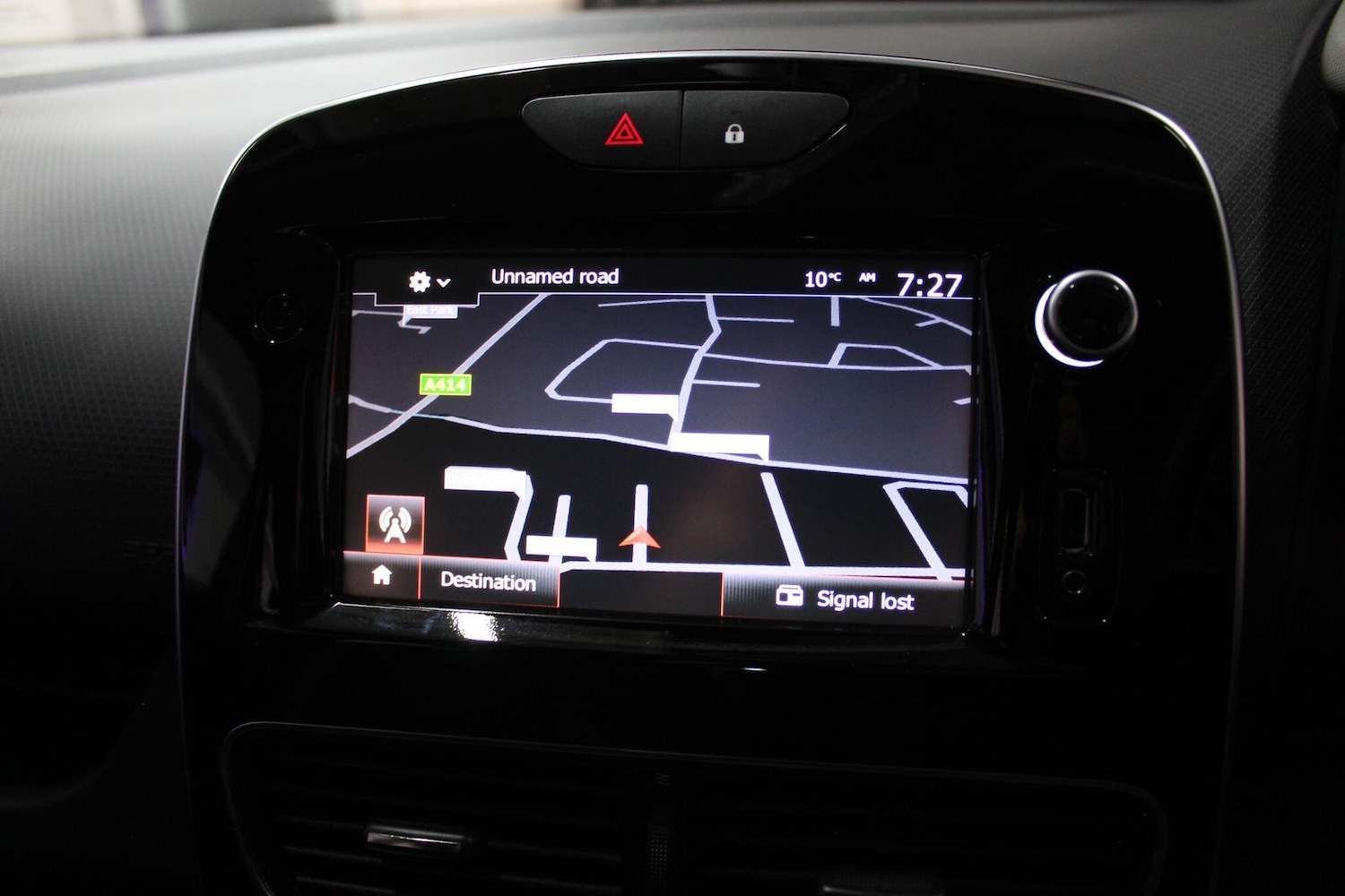 Used Renault Clio 2017 for sale - 76485910: Photo 25