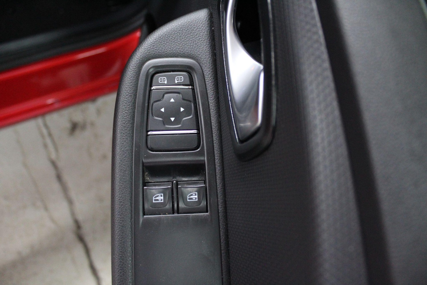 Used Renault Clio 2017 for sale - 76485910: Photo 36