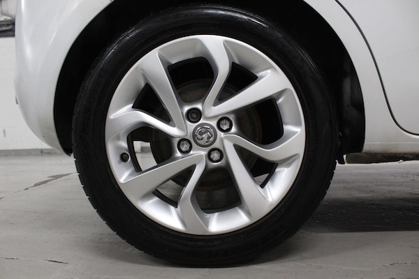 Used Vauxhall Corsa 2015 for sale - 75082729: Photo 23