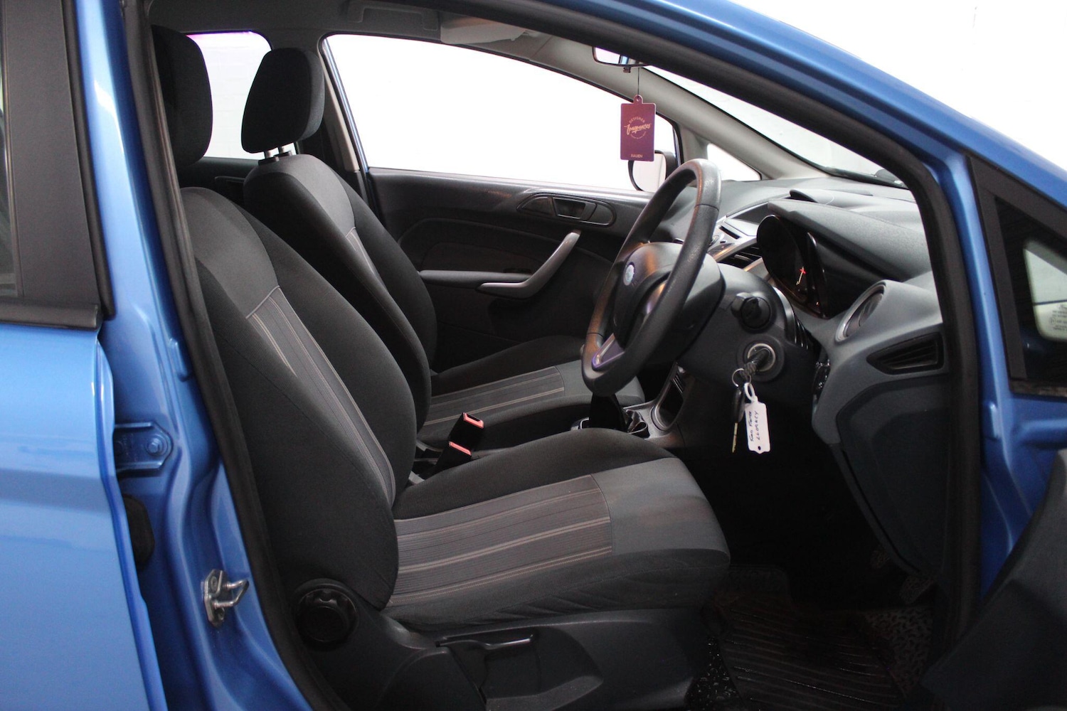 Used Ford Fiesta 2009 for sale - 76953310: Photo 11