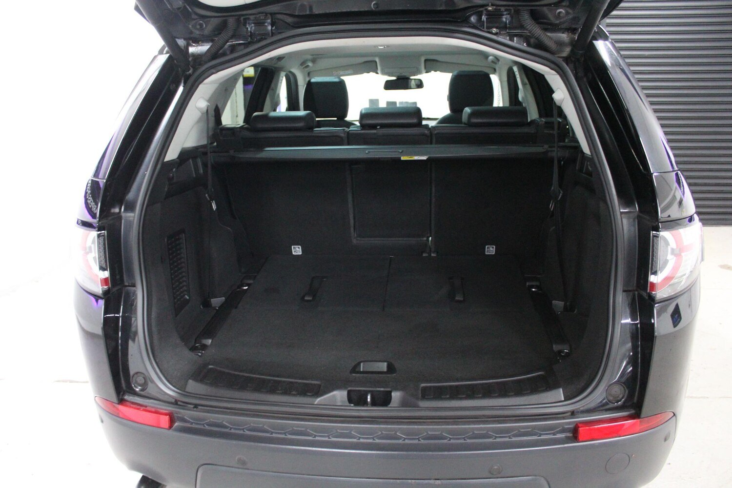 Used Land Rover Discovery Sport 2015 for sale - 76865809: Photo 19