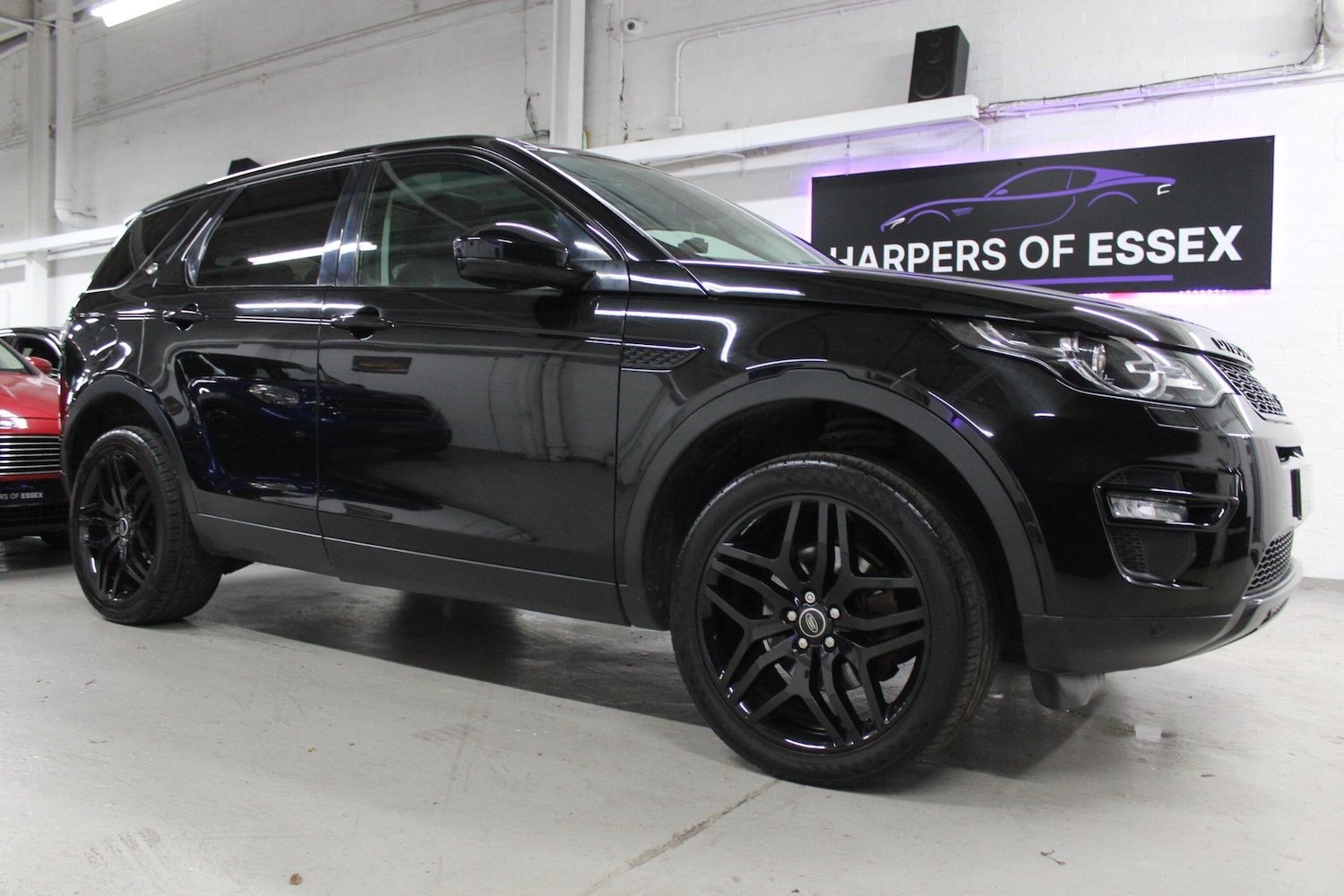 Used Land Rover Discovery Sport 2015 for sale - 76865809: Photo 2