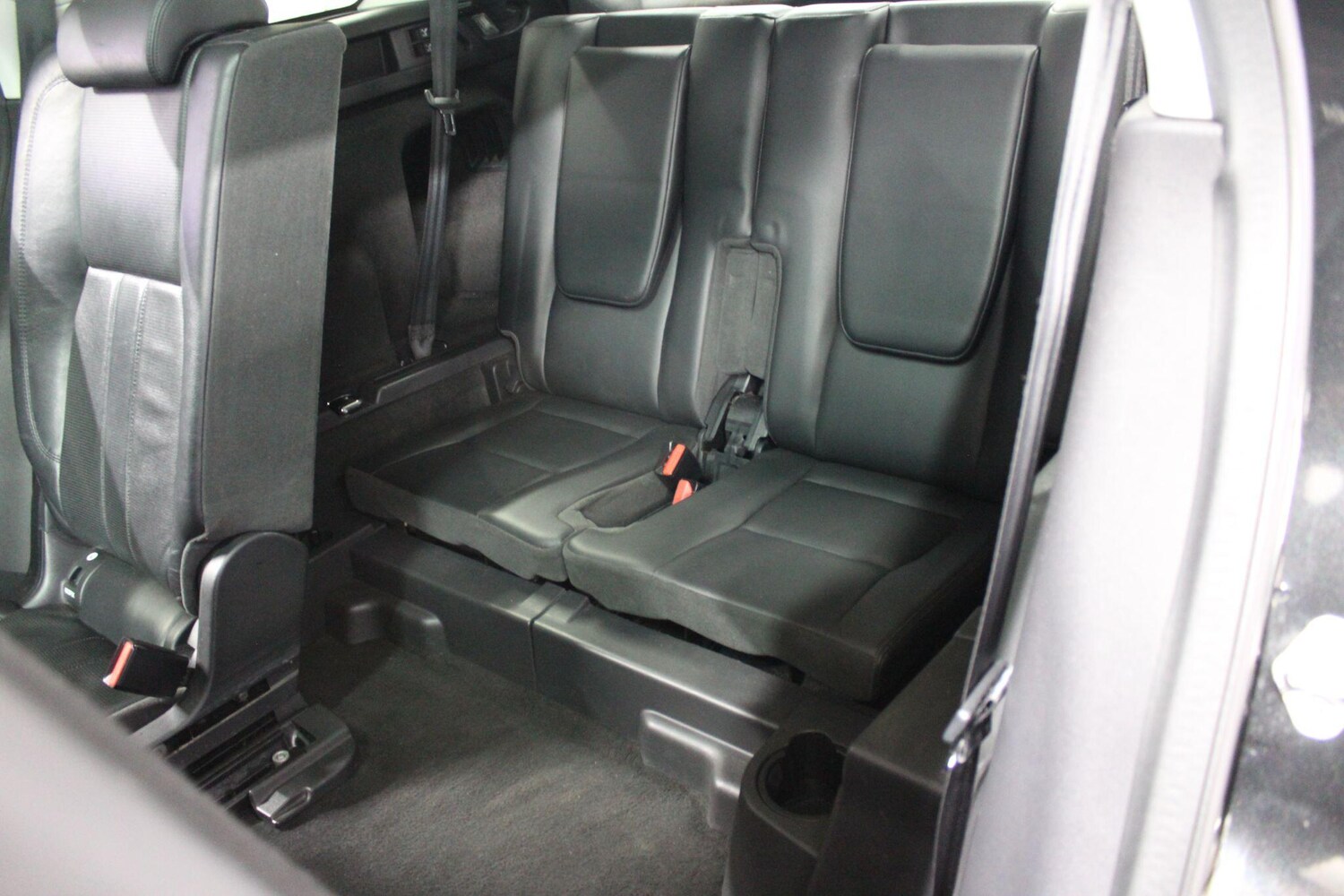 Used Land Rover Discovery Sport 2015 for sale - 76865809: Photo 32