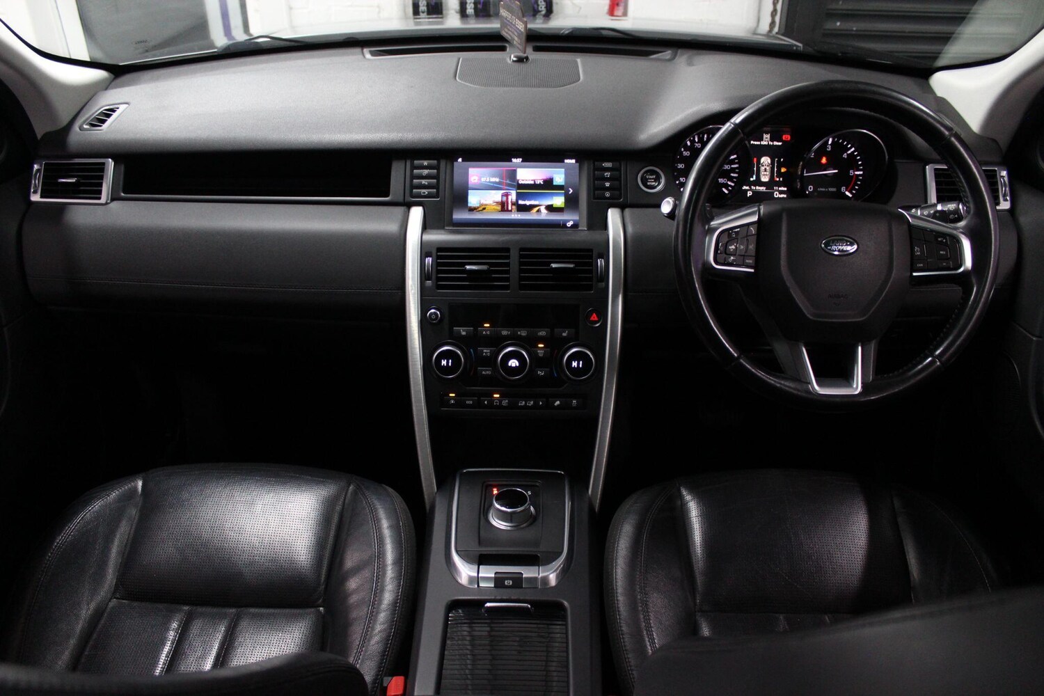 Used Land Rover Discovery Sport 2015 for sale - 76865809: Photo 37