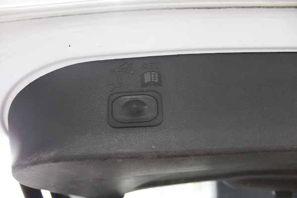 Used Ford Kuga 2014 for sale - 75001830: Photo 35