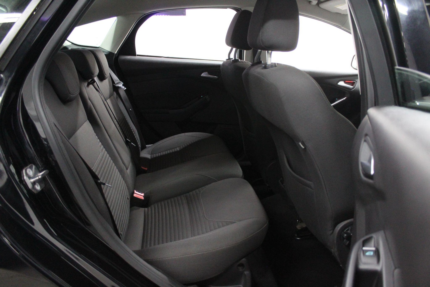 Used Ford Focus 2014 for sale - 78072682: Photo 15