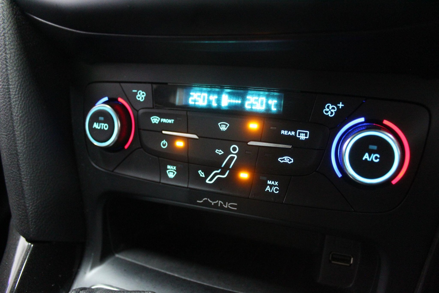 Used Ford Focus 2014 for sale - 78072682: Photo 33