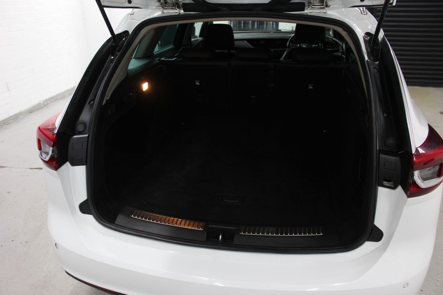 Used Vauxhall Insignia for sale - 77625815: Photo 21