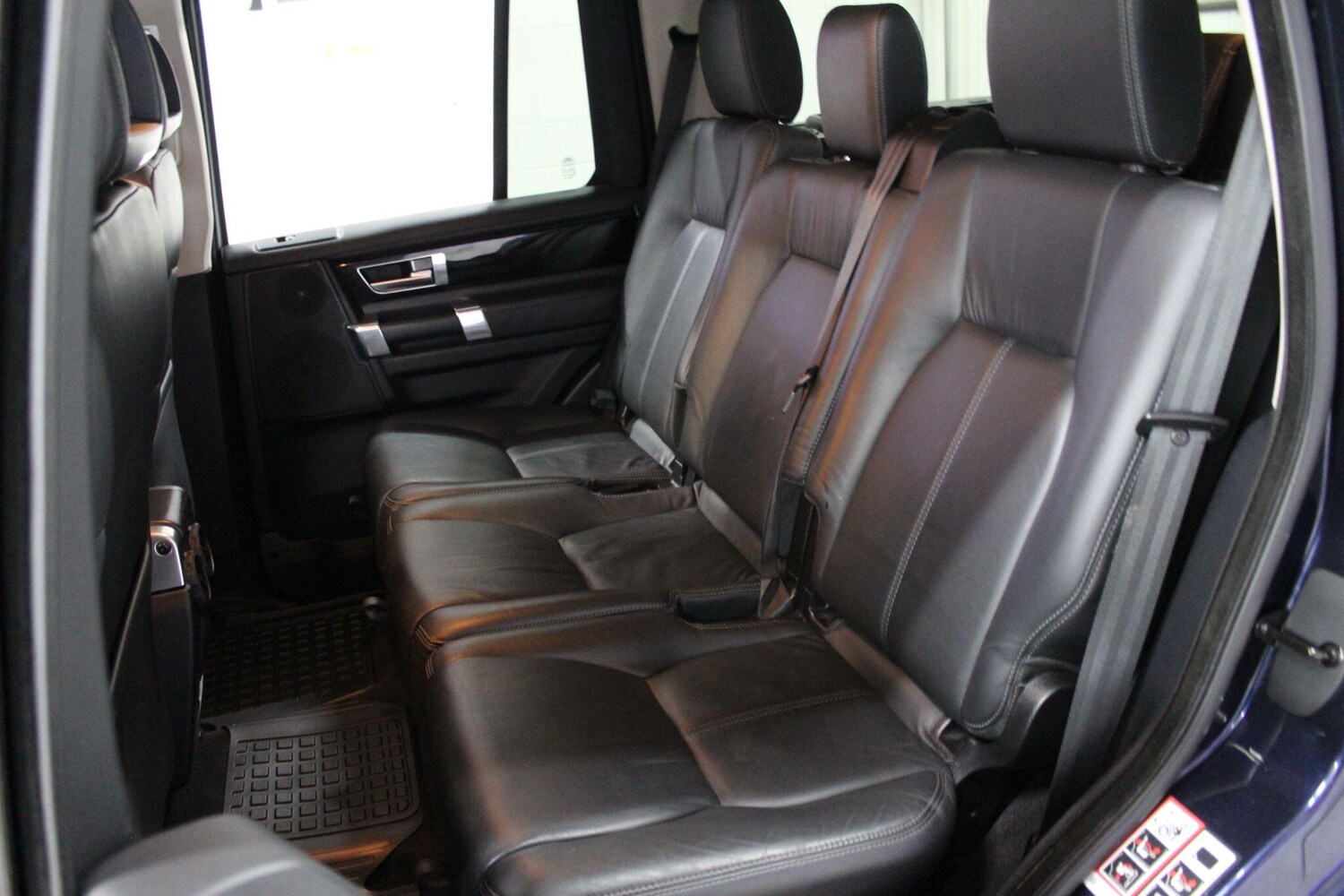 Used Land Rover Discovery 2015 for sale - 76823504: Photo 18