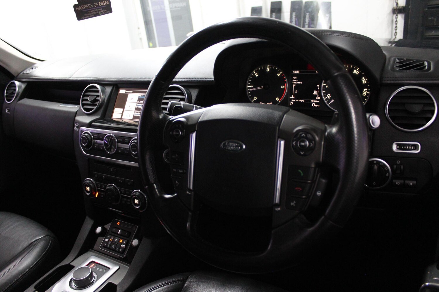 Used Land Rover Discovery 2015 for sale - 76823504: Photo 21