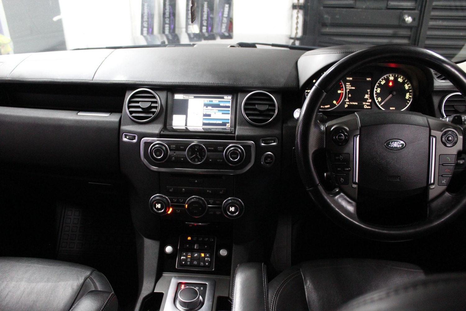 Used Land Rover Discovery 2015 for sale - 76823504: Photo 22