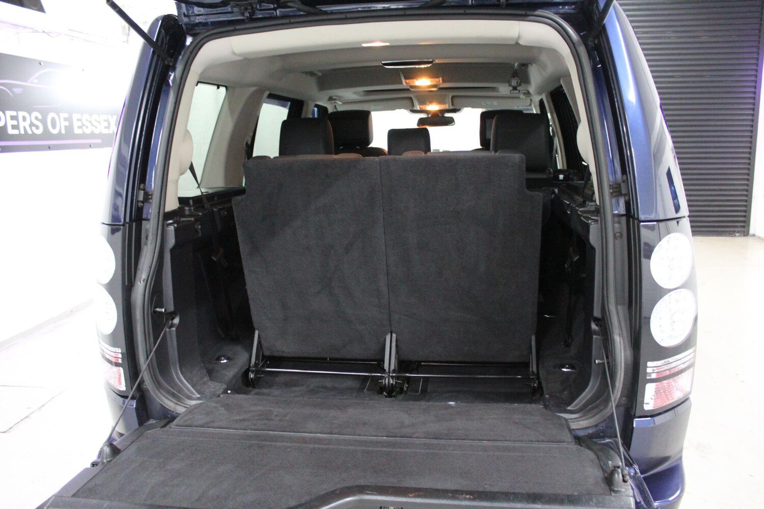 Used Land Rover Discovery 2015 for sale - 76823504: Photo 24