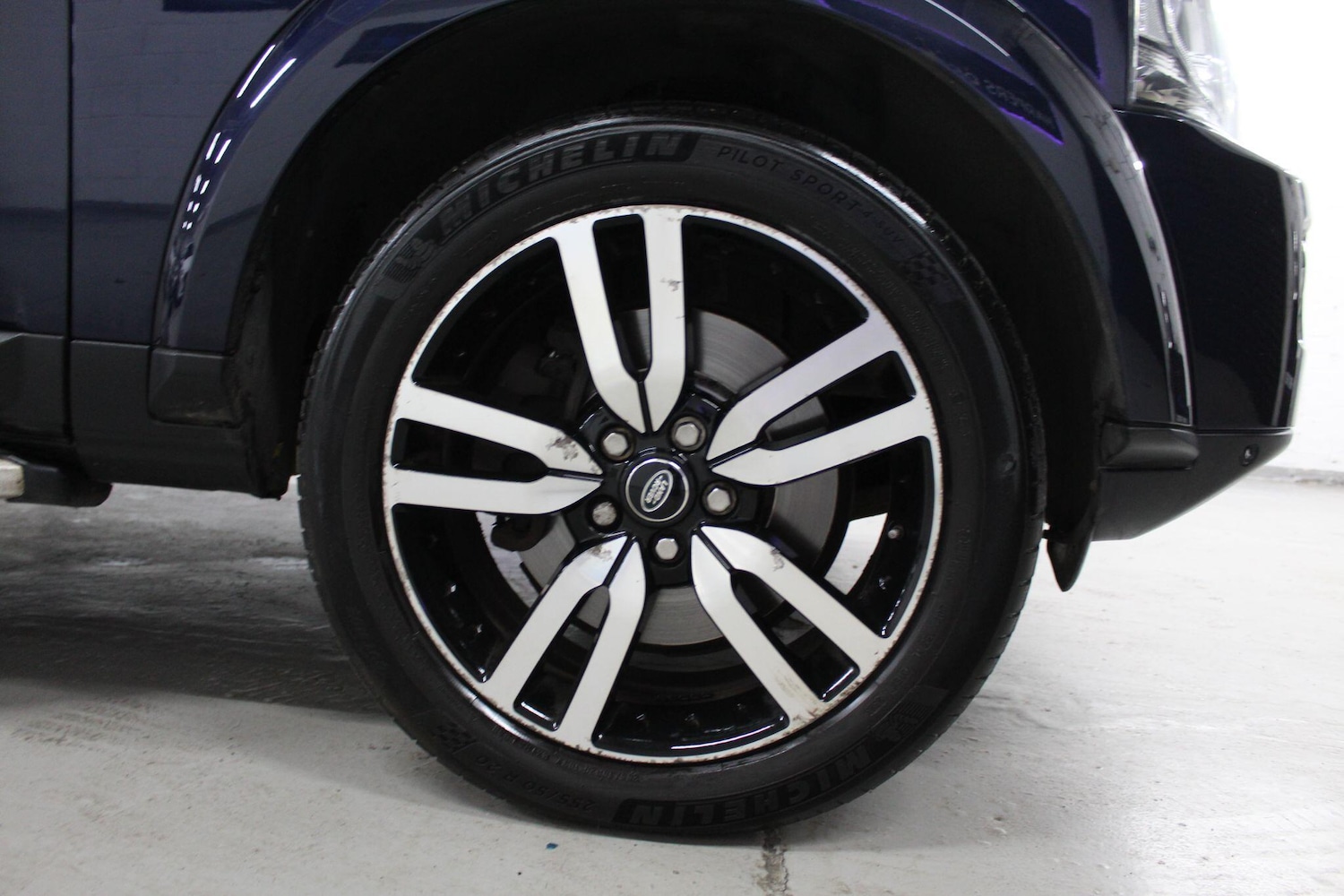 Used Land Rover Discovery 2015 for sale - 76823504: Photo 27