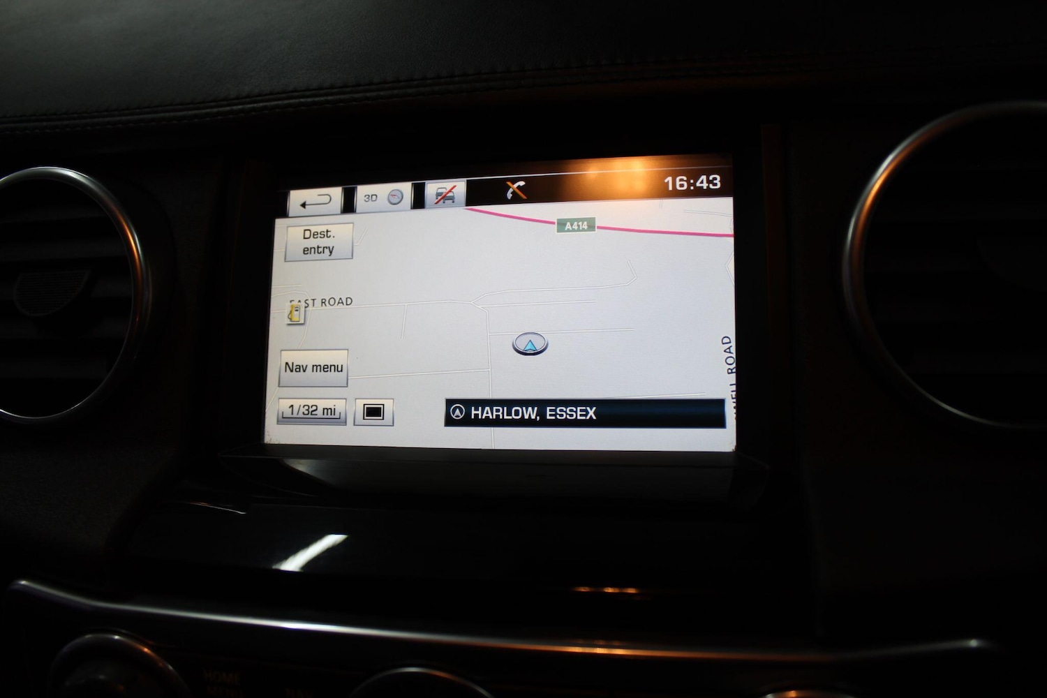 Used Land Rover Discovery 2015 for sale - 76823504: Photo 28