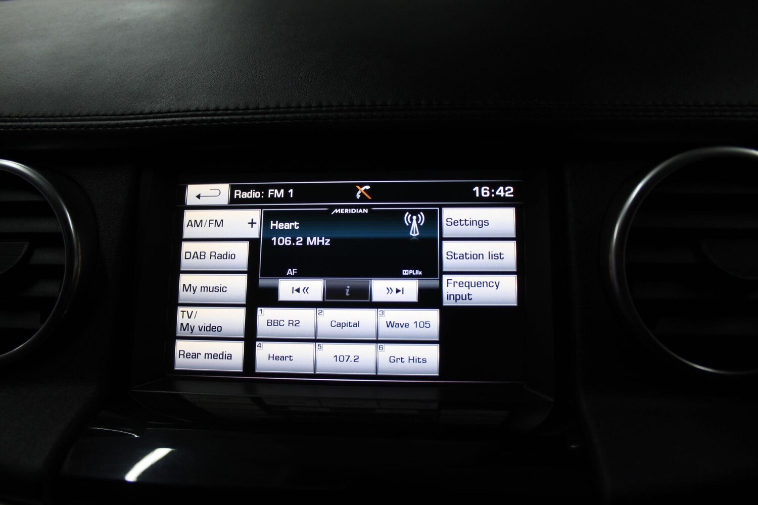 Used Land Rover Discovery 2015 for sale - 76823504: Photo 30