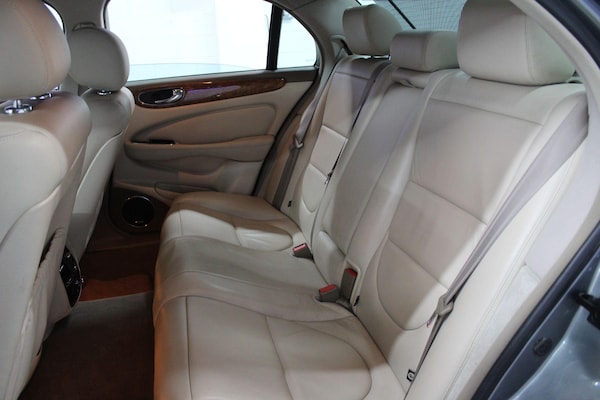 Used Jaguar XJ for sale - 74978614: Photo 17