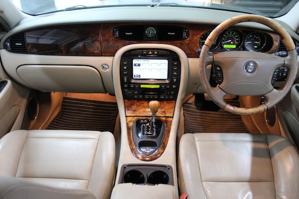 Used Jaguar XJ for sale - 74978614: Photo 19