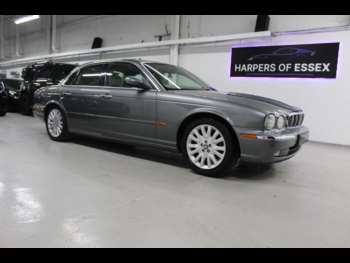 (52) - 4.2 XJ8 SE 4dr
