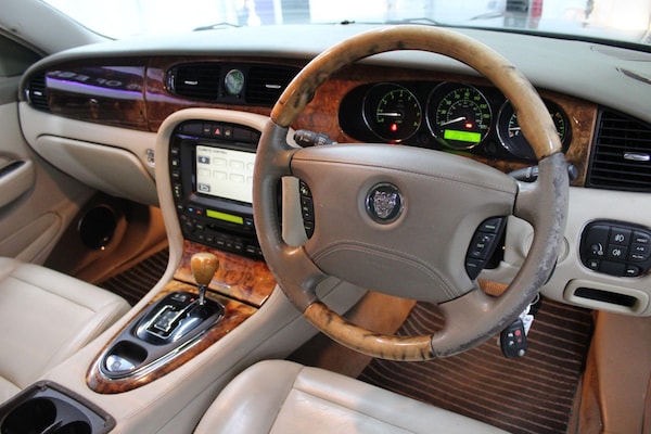 Used Jaguar XJ for sale - 74978614: Photo 20