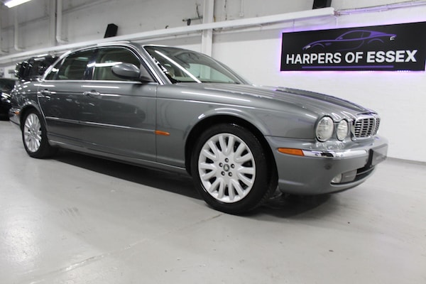 Used Jaguar XJ for sale - 74978614: Photo 2
