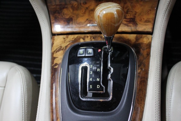 Used Jaguar XJ for sale - 74978614: Photo 40