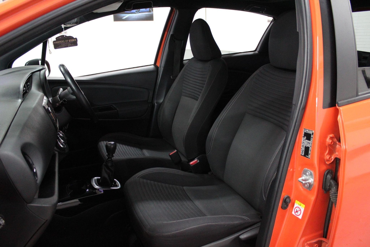 Used Toyota Yaris 2016 for sale - 76584254: Photo 14