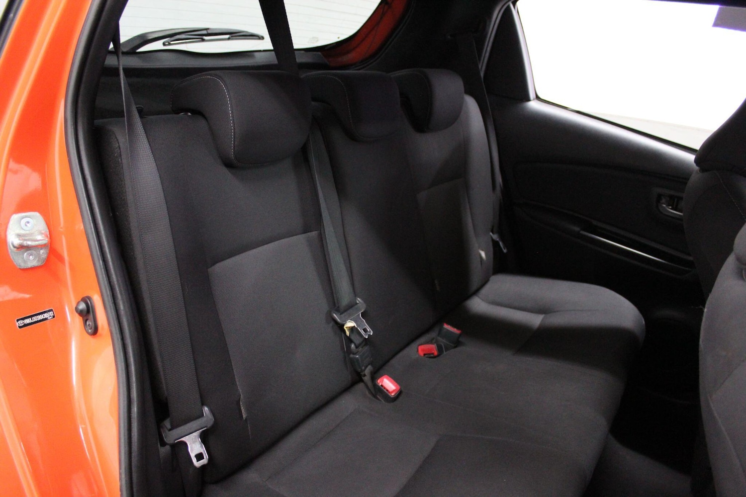 Used Toyota Yaris 2016 for sale - 76584254: Photo 16