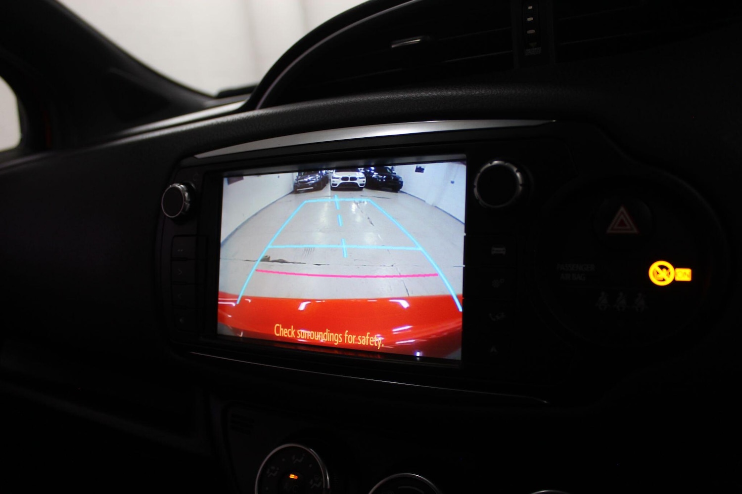 Used Toyota Yaris 2016 for sale - 76584254: Photo 25