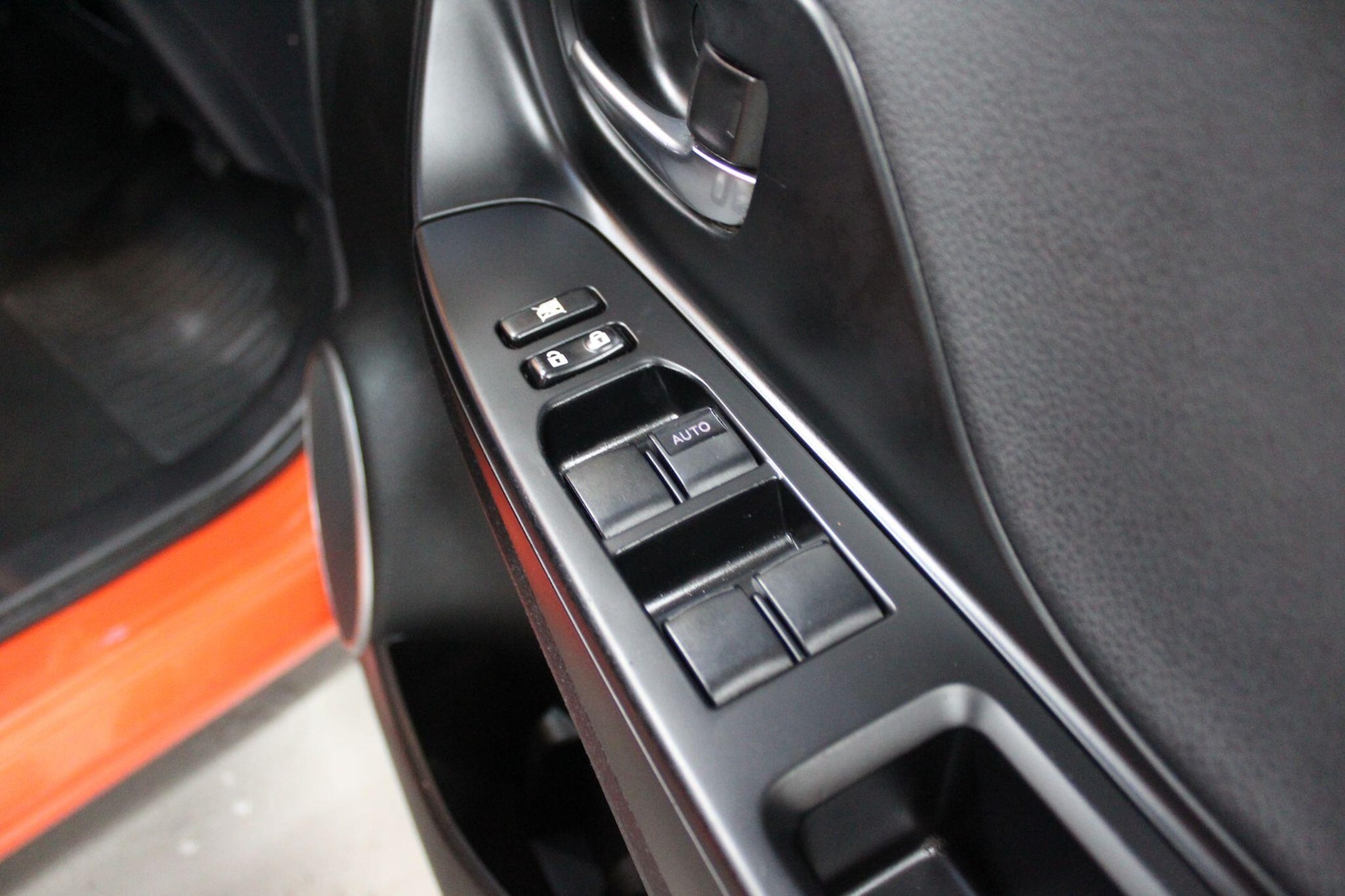 Used Toyota Yaris 2016 for sale - 76584254: Photo 37