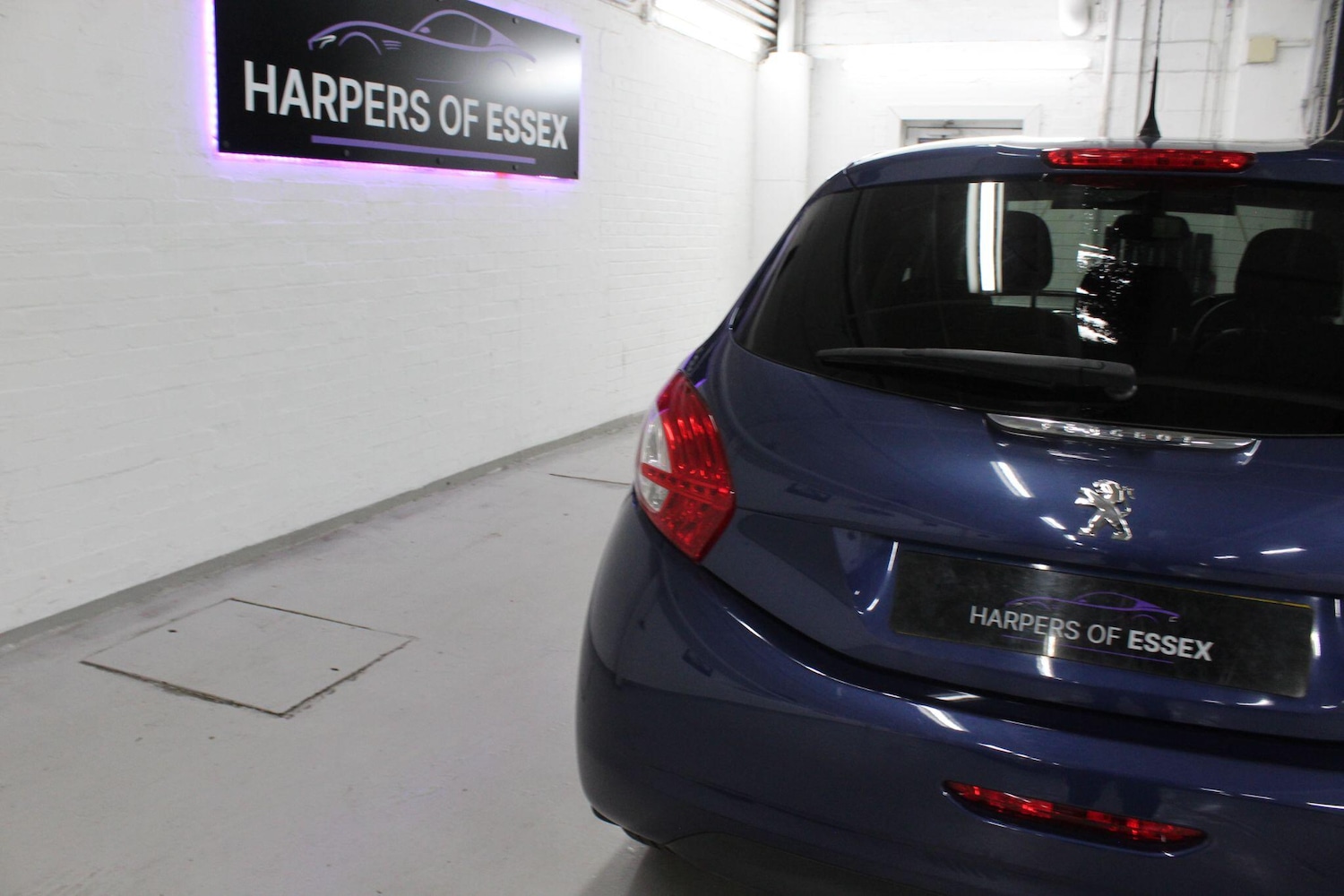 Used Peugeot 208 2013 for sale - 76137576: Photo 17