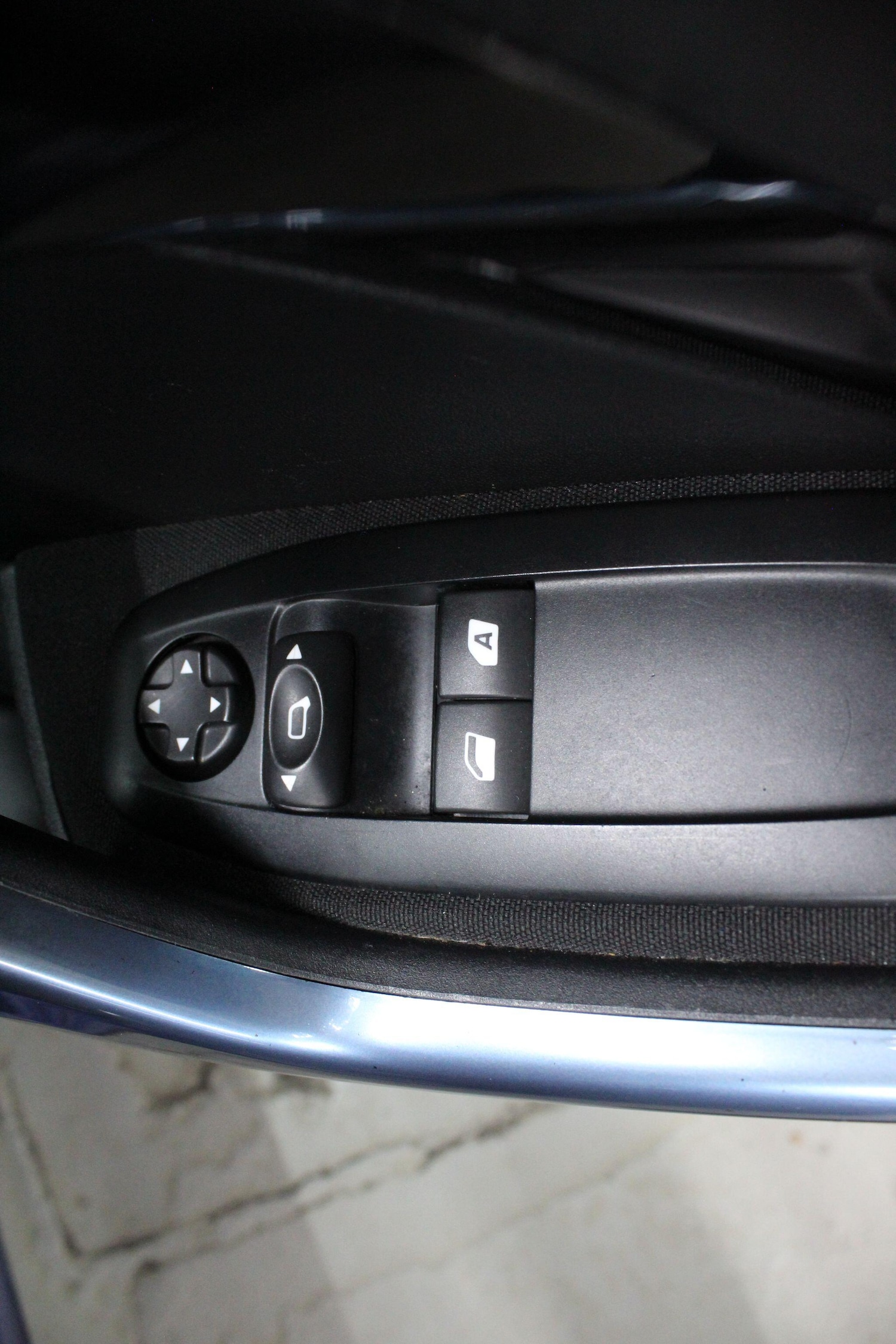 Used Peugeot 208 2013 for sale - 76137576: Photo 21