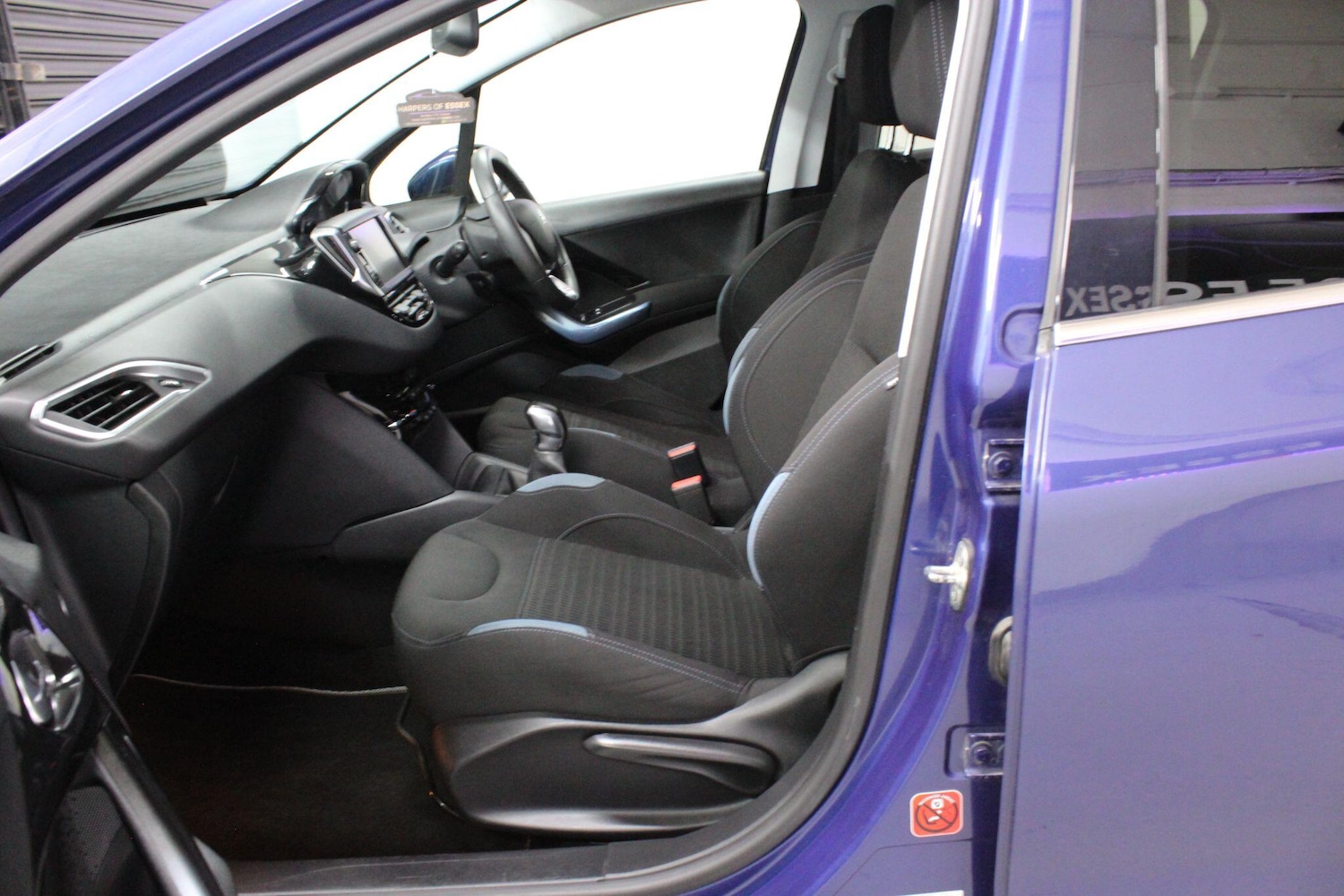 Used Peugeot 208 2013 for sale - 76137576: Photo 28