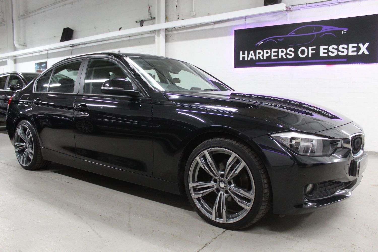 Used BMW 3 Series 2012 for sale - 78072940: Photo 2
