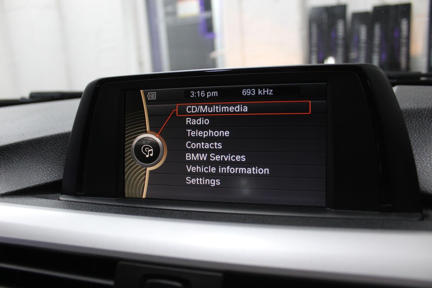 Used BMW 3 Series 2012 for sale - 78072940: Photo 24