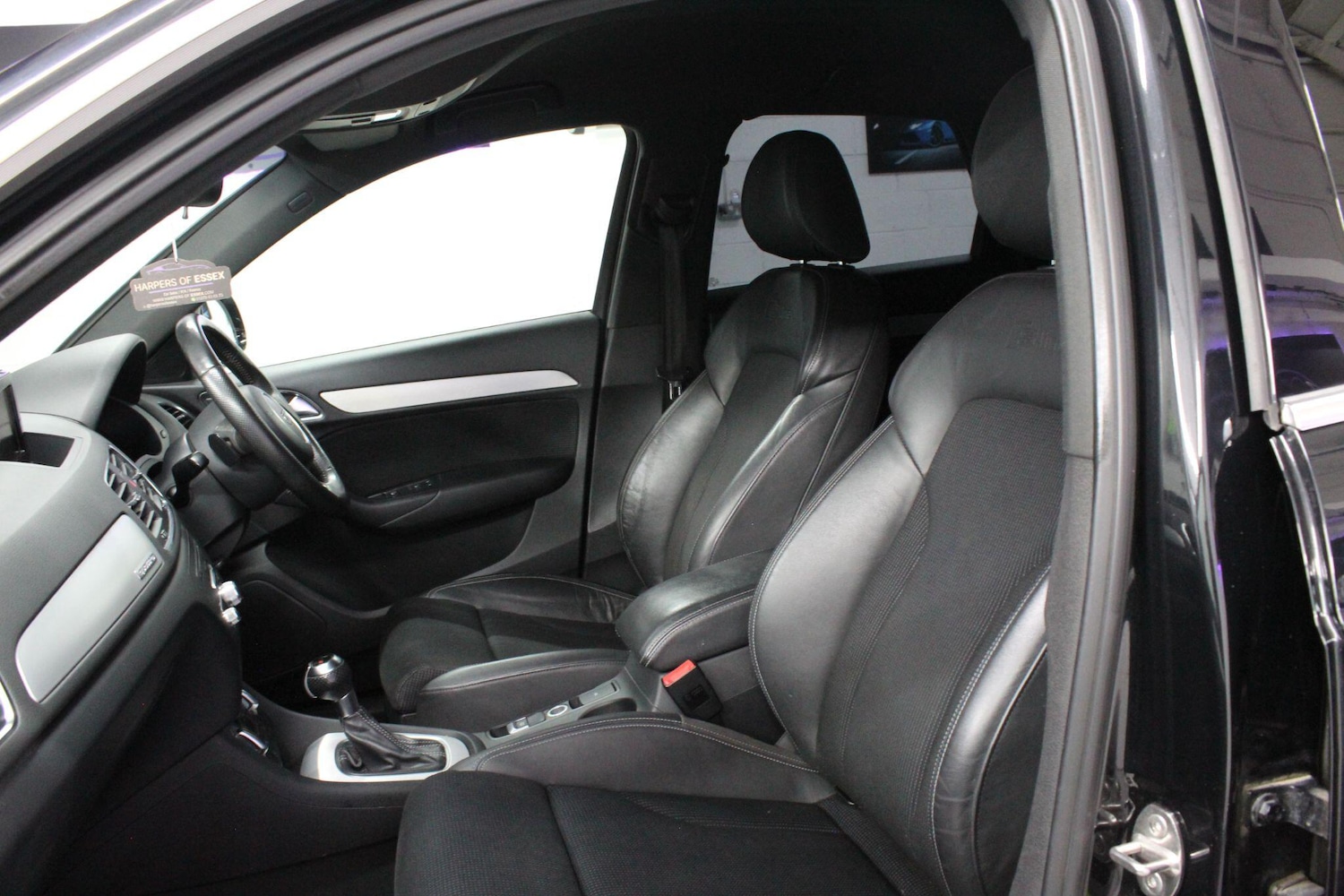 Used Audi Q3 2013 for sale - 76227975: Photo 14