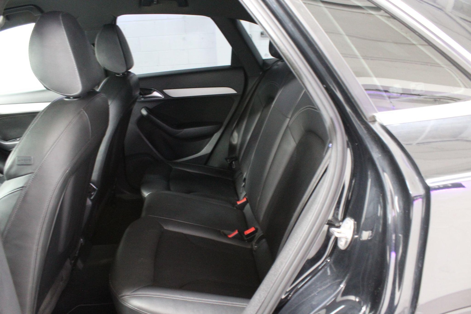 Used Audi Q3 2013 for sale - 76227975: Photo 17