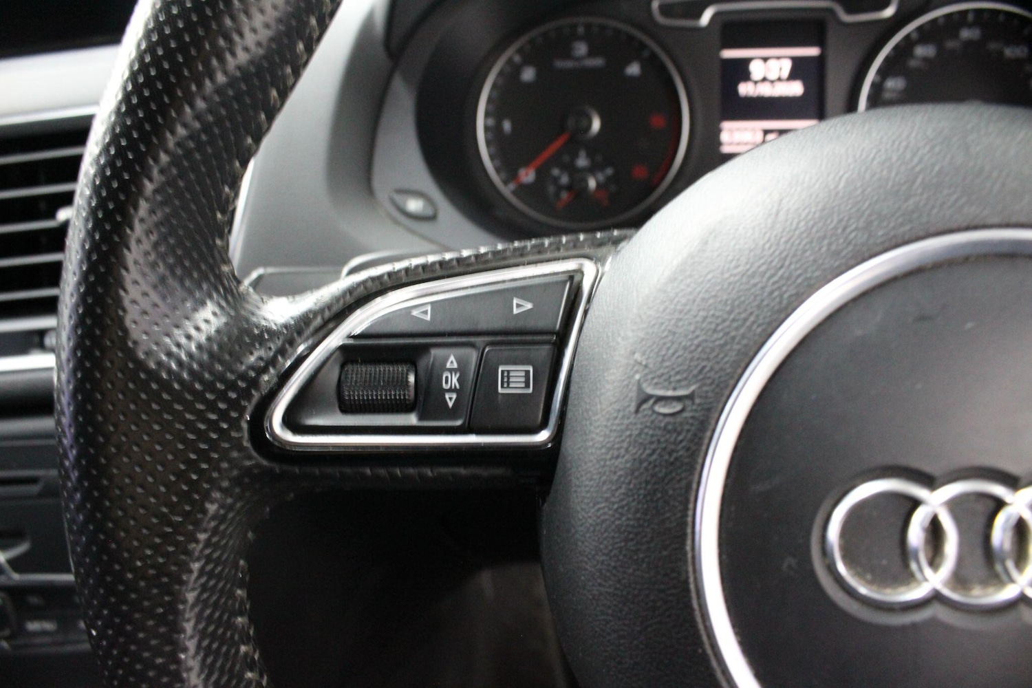 Used Audi Q3 2013 for sale - 76227975: Photo 36