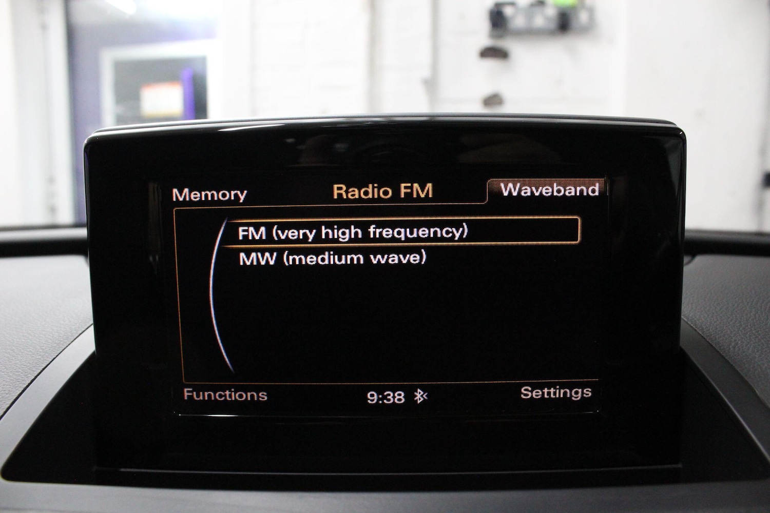 Used Audi Q3 2013 for sale - 76227975: Photo 40