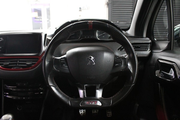 Used Peugeot 208 2013 for sale - 75269094: Photo 20