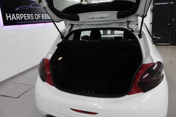 Used Peugeot 208 2013 for sale - 75269094: Photo 21